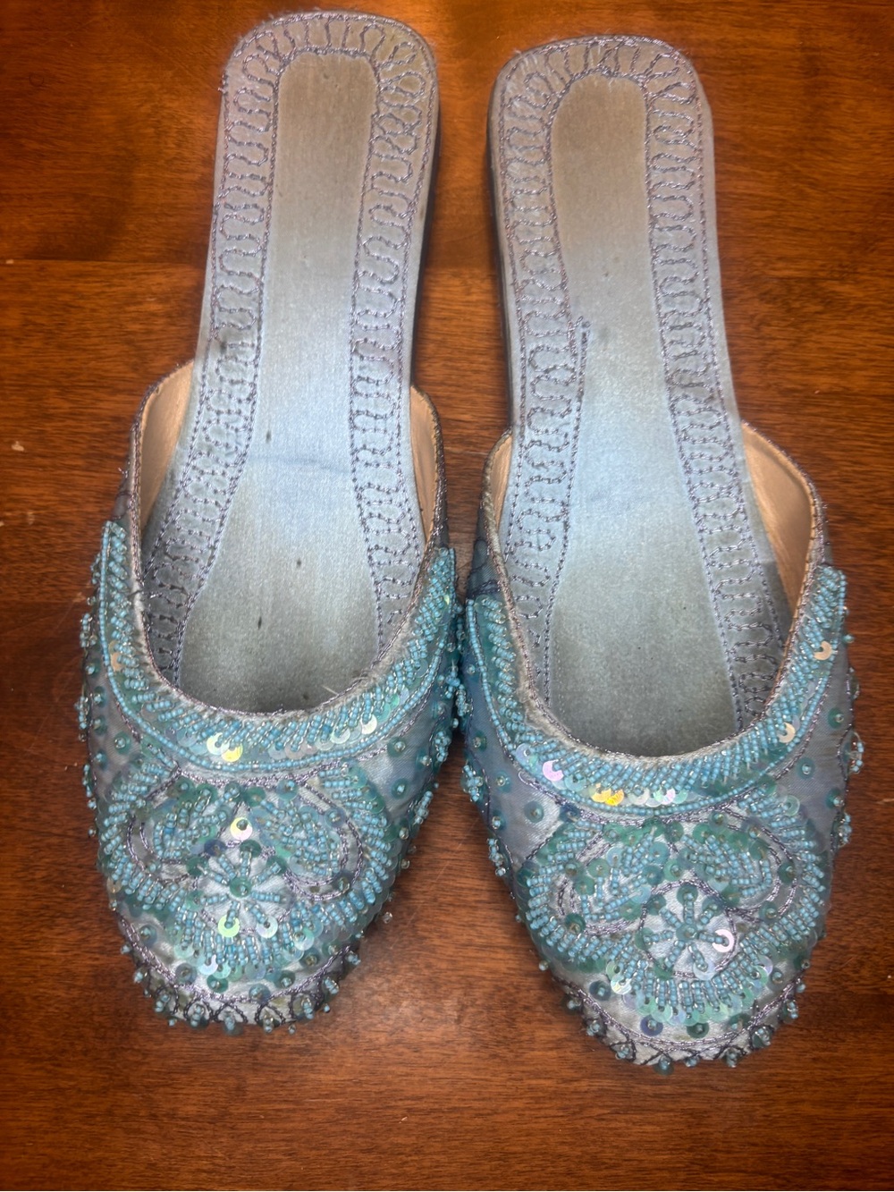 Khussas/ Mojaris handmade beaded flats